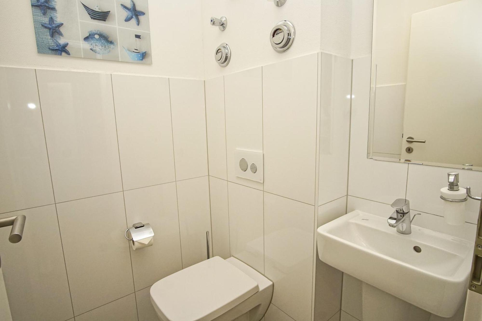 Balkon, Gratis Nutzung Vom Ahoi Erlebnisbad Und Sauna In Sellin- Meeresblick Fewo 59 Goehren  Eksteriør billede